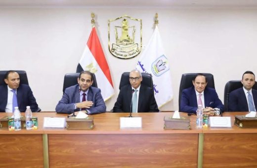 IMG 4216 جامعة بورسعيد بروتوكول تعاون بين مجلس الدولة وجامعة بورسعيد لتعزيز التعاون الأكاديمي والبحثي موقع في الجامعة