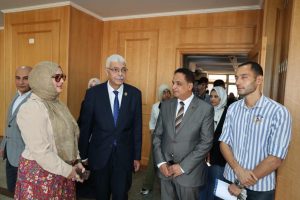 IMG 4314 رئيس جامعة المنوفية رئيس جامعة المنوفية: حريصون على توفير بيئة تعليمية داعمة لطلاب كلية الطب موقع في الجامعة
