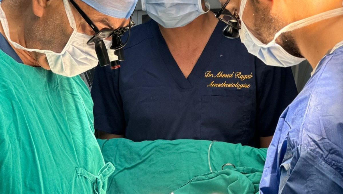 IMG ٢٠٢٦٠٩٠٢ ١٧٢٣٤٦ جراحة قلب مفتوح طارئة تنقذ مولودًا من عيب خلقي معقد عمره يوم واحد.. جراحة قلب مفتوح طارئة تنقذ مولودًا من عيب خلقي معقد بجامعة المنصورة موقع في الجامعة