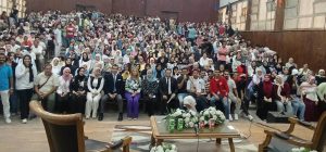 آداب عين شمس تستقبل الطلاب الجدد