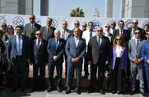 b5dbca2b 7534 41c5 b58f c9b6da079b4c رئيس جامعة بنها جامعة العاصمة تطلق العام الجامعي 2026/2027 بفعاليات «بوصلة الأنشطة بتجمعنا» موقع في الجامعة