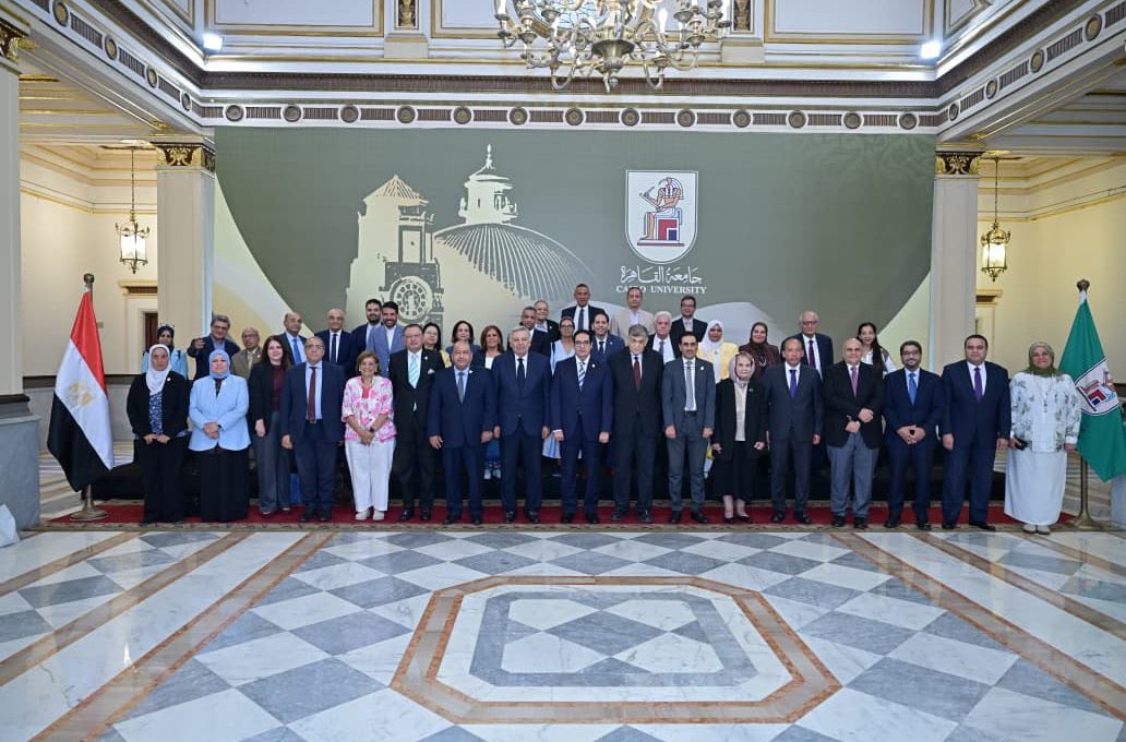 b91909e5 2c76 4789 82f6 794331fca0bf أجندة احتفالية لمئوية قصر العيني رئيس جامعة القاهرة يوجه بإعداد أجندة احتفالية لمئوية قصر العيني طوال 2027 موقع في الجامعة