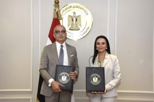 جامعة عين شمس ووزارة التضامن تطلقان دبلومًا مهنيًا للإرشاد والدعم النفسي للأطفال والمراهقين 2 جامعة عين شمس ووزارة التضامن تطلقان دبلومًا مهنيًا