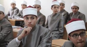أولى ثانوي عام للجميع.. تعرف على نظام البكالوريا الأزهرية وموعد بدء التخصص 4 تعرف على نظام البكالوريا الأزهرية وموعد بدء التخصص