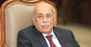 images 1 خالد أبو بكر يطالب بالحفاظ على مقتنيات مفيد شهاب خالد أبو بكر يطالب بالحفاظ على مقتنيات مفيد شهاب: مستعد لإهدائها إلى حقوق القاهرة  موقع في الجامعة