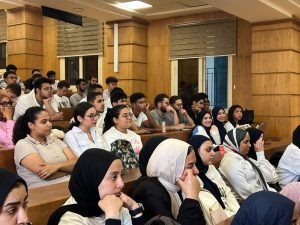 15c5ef95 9a97 497e 916b 48e3ed2a337a جامعة القاهرة الأهلية «اختيارك يصنع مستقبلك».. جامعة القاهرة الأهلية توعي الطلاب بمخاطر الإدمان موقع في الجامعة