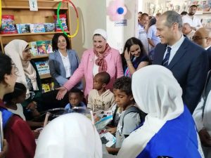 السنباطي تفتتح معرض شلاتين الأول لكتاب الطفل وتؤكد: أطفال المحافظات الحدودية أولوية