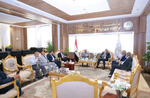 تمهيدًا لاعتمادها للبورد المصري.. لجان المجلس الصحي تتفقد طب بيطري جامعة مدينة السادات