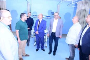 1791811271435 جامعة سوهاج ترفع جاهزيتها للحالات الحرجة جامعة سوهاج ترفع جاهزيتها للحالات الحرجة.. تشغيل عناية مركزة جديدة بـ35 سريرًا موقع في الجامعة