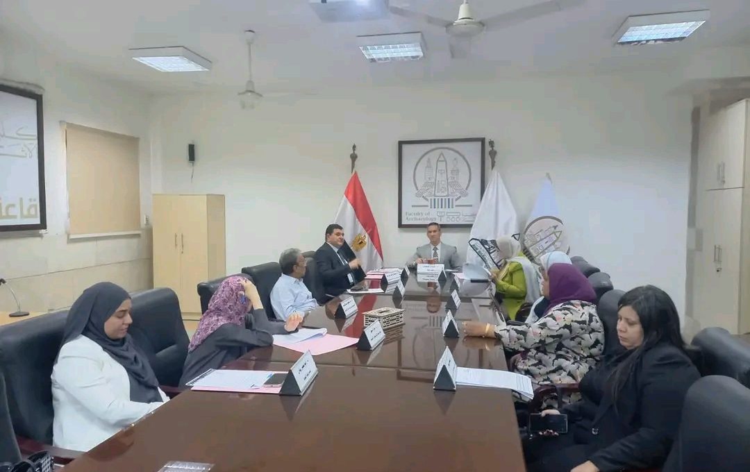 مجلس آثار عين شمس يوافق على ترقيات أكاديمية ومنح درجتي ماجستير