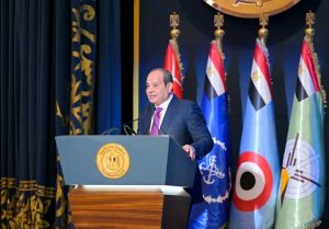 الرئيس السيسي: للدولة دستور وافقنا عليه