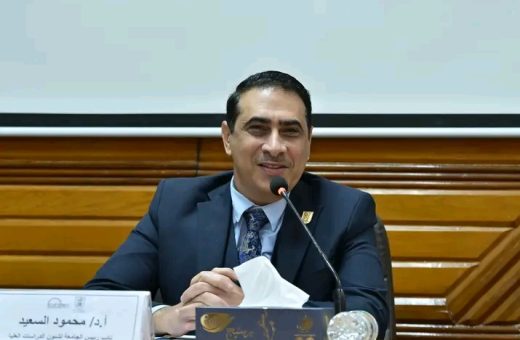 نائب رئيس جامعة القاهرة: الطلاب الوافدون لا يأخذون أماكن المصريين