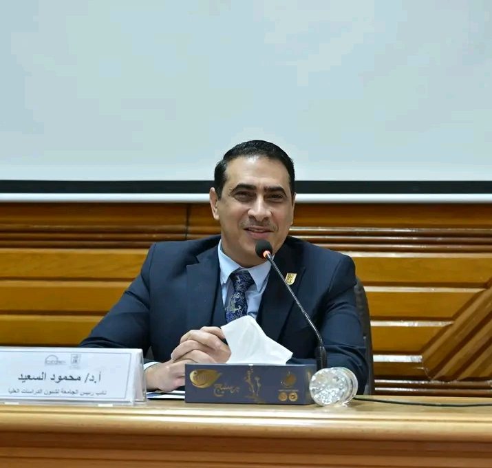 نائب رئيس جامعة القاهرة: الطلاب الوافدون لا يأخذون أماكن المصريين