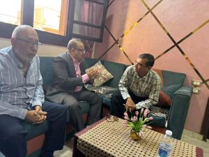 بعد الاعتداء عليه من ولي أمر.. نقابة المعلمين تكرم مدير مدرسة طنبدي الأحد المقبل 3 بعد الاعتداء عليه من ولي أمر.. نقابة المعلمين تكرّم مدير مدرسة طنبدي الأحد المقبل