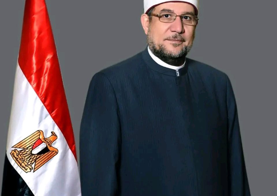 وزير الأوقاف الأسبق: تحسين دخول أعضاء هيئة التدريس يدعم البحث العلمي