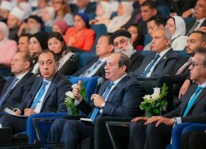 رئيس جامعة قنا: الجامعات شريك أساسي في صناعة المستقبل ودعم مسارات التنمية 3 رئيس جامعة قنا: الجامعات شريك أساسي في صناعة المستقبل ودعم مسارات التنمية