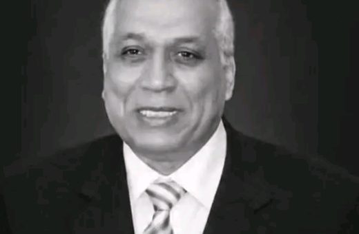 رئيس جامعة الزقازيق ينعي جمال نوارة أمين عام مجلس الجامعات الخاصة الأسبق
