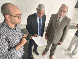 رئيس جامعة جنوب الوادي الأهلية يتفقد تجهيزات عيادات الأسنان ومعامل المحاكاة