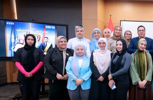 جامعة السلام تنظم مسابقة الطالب المثالي والطالبة المثالية بكلية العلاج الطبيعي