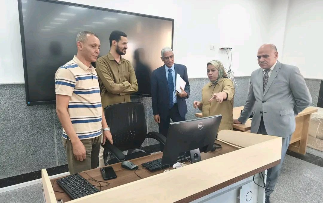 رئيس جامعة جنوب الوادي الأهلية يتابع جاهزية مركز اللغة لتدريب الطلاب وتأهيلهم لسوق العمل