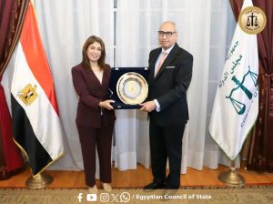 مجلس الدولة والجامعة المصرية الصينية يوقعان بروتوكول تعاون لدعم الدراسات القانونية 5 مجلس الدولة والجامعة المصرية الصينية يوقعان بروتوكول تعاون لدعم الدراسات القانونية