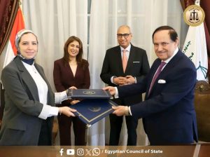 مجلس الدولة والجامعة المصرية الصينية يوقعان بروتوكول تعاون لدعم الدراسات القانونية 4 مجلس الدولة والجامعة المصرية الصينية يوقعان بروتوكول تعاون لدعم الدراسات القانونية