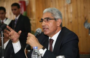 الدكتور عباس منصور، رئيس جامعة جنوب الوادي