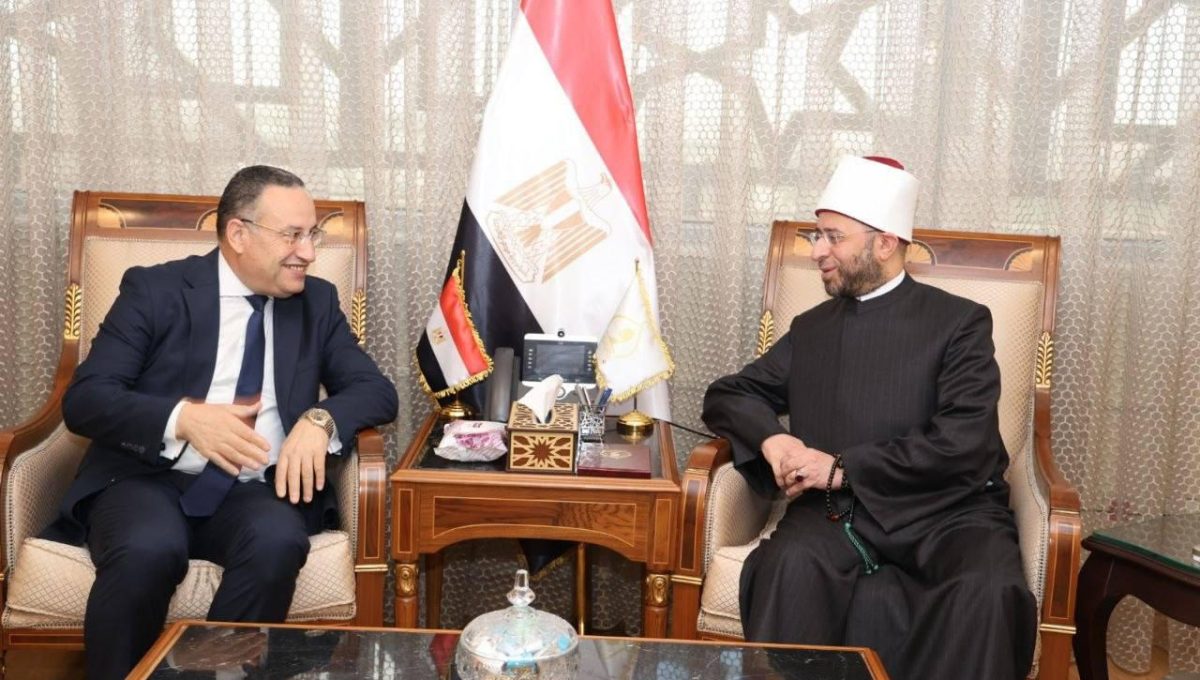 210f0026 d971 4a5b 83e3 05e32cf4aa67 وزارتي الأوقاف والتعليم العالي تعاون بين وزارتي الأوقاف والتعليم العالي لتعزيز الوعي الديني والفكري لدى الطلاب وتطوير الخطاب الدعوي موقع في الجامعة