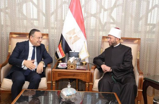 210f0026 d971 4a5b 83e3 05e32cf4aa67 وزارتي الأوقاف والتعليم العالي تعاون بين وزارتي الأوقاف والتعليم العالي لتعزيز الوعي الديني والفكري لدى الطلاب وتطوير الخطاب الدعوي موقع في الجامعة