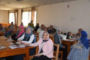 كيف تتخذ القرار الصحيح؟.. جامعة العاصمة تنظم ندوة لتطوير مهارات العاملين 2 جامعة العاصمة تنظم ندوة