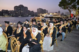 423935f1 0993 4a60 9819 356e380b260f المقر الجديد لنادي أعضاء هيئة التدريس رئيس جامعة القاهرة يفتتح المقر الجديد لنادي أعضاء هيئة التدريس ويكرّم أبناء الأعضاء المتفوقين موقع في الجامعة