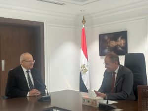 4c8540da fd65 4b8c aa2e 9c0a1ff53929 محمد الخشت السفارة المصرية في أبوظبي تكرّم محمد الخشت لفوزه بجائزة الشيخ زايد للكتاب موقع في الجامعة