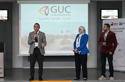 4e368b5e 510d 4489 a332 992b4615d069 الجامعة الألمانية بالقاهرة الجامعة الألمانية بالقاهرة وجامعة روستوك تبحثان أحدث تطبيقات الذكاء الاصطناعي في الطب موقع في الجامعة