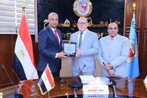 جامعة سوهاج تعلن ترتيب 14 كلية في مسابقة خدمة المجتمع