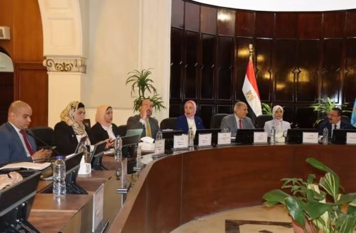 FB IMG 1791044648183 1 جامعة كفر الشيخ جامعة الإسكندرية تناقش البرنامج الاقتصادي في 4 ورش عمل.. وتطرح رؤى للسنوات الـ5 المقبلة موقع في الجامعة