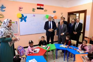 كيف تفاعل وزير التربية والتعليم مع طلاب مدارس الغربية