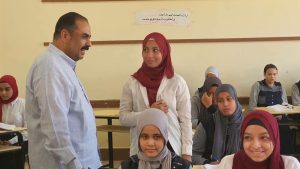 FB IMG 1791990379884 إحالة مدير مدرسة للتحقيق خلال جولة مفاجئة بعد رصد مخالفات مستمرة.. إحالة مدير مدرسة للتحقيق خلال جولة مفاجئة بتعليم الأقصر موقع في الجامعة