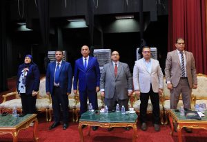 FB IMG 1792060142211 رئيس جامعة كفر الشيخ رئيس جامعة كفر الشيخ: مضخات الأنسولين والتكنولوجيا الذكية تفتح آفاقًا جديدة لعلاج مرضى السكري موقع في الجامعة