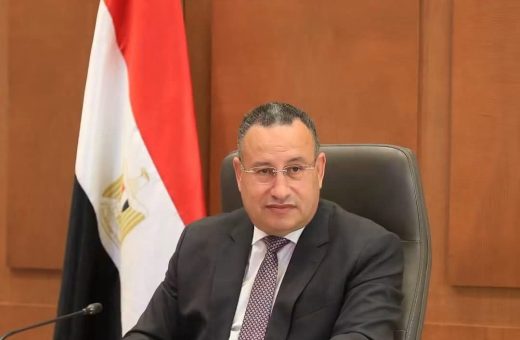 وزير التعليم العالي يهنئ علماء مصر ضمن قائمة ستانفورد 
