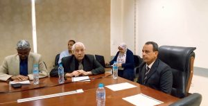 جامعة أسوان تناقش انتظام الدراسة وضوابط التحويلات 