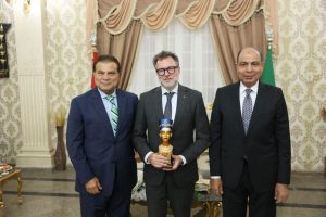 FB IMG 1792671319113 تفاصيل مشروع مسارات لتمكين الفتيات في المنيا من المدارس إلى الوحدات الصحية.. تفاصيل مشروع «مسارات» لتمكين الفتيات في المنيا موقع في الجامعة