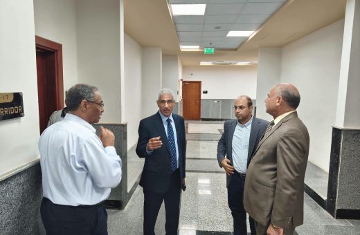 FB IMG 1792951130423 جامعة جنوب الوادي الأهلية مركز جديد بجامعة جنوب الوادي الأهلية لتأهيل الطلاب لسوق العمل ودعم ريادة الأعمال موقع في الجامعة