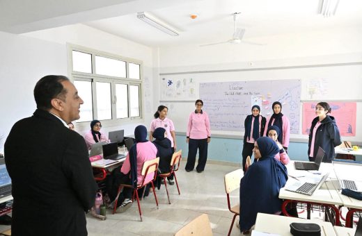 FB IMG 1793267844338 رئيس الوزراء يحاور طلاب STEM بالسويس مدبولي يفتتح مدرسة المتفوقين STEM بالسويس ويؤكد التوسع في رعاية الطلاب المتميزين علميًا وتكنولوجيًا موقع في الجامعة