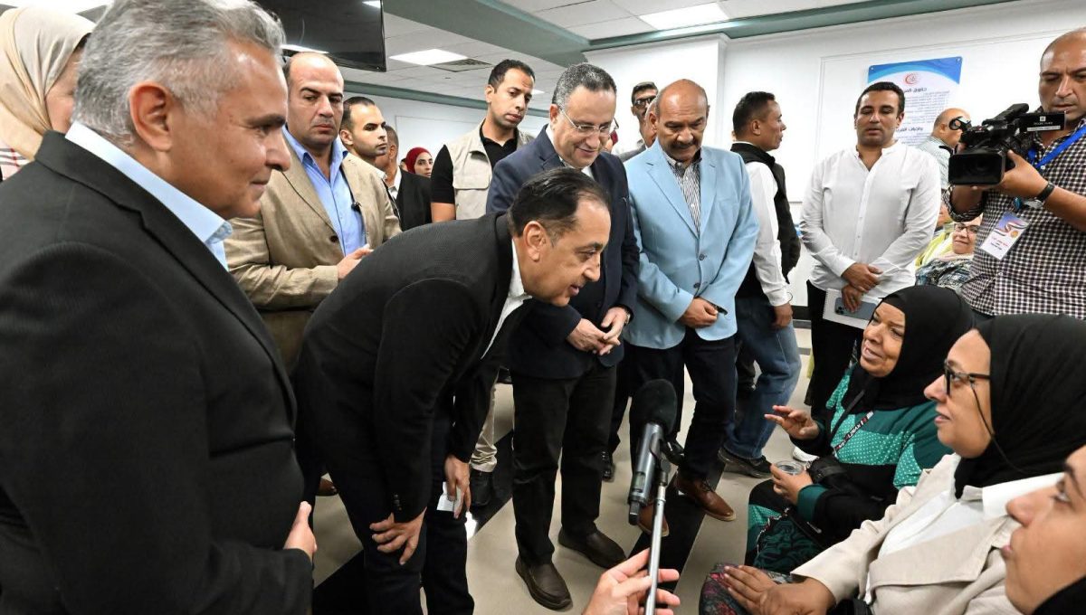 FB IMG 1793270367911 مستشفى السويس الجامعي مدبولي يفتتح المرحلة الأولى من مستشفى السويس الجامعي ويؤكد: تسريع تطوير الخدمات الطبية لأهالي القناة موقع في الجامعة
