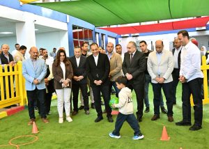 FB IMG 1793282191202 مدبولي يفتتح مدرسة النيل الدولية بالسويس مدبولي يفتتح مدرسة النيل الدولية بالسويس.. 56 فصلًا دراسيًا و1400 طالب موقع في الجامعة