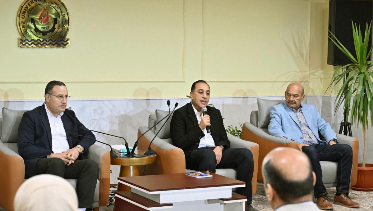 مدبولي لخريجي الجامعات: الوظيفة الحكومية مش الطريق الوحيد لمستقبلكم