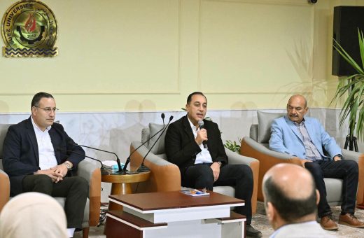 مدبولي لخريجي الجامعات: الوظيفة الحكومية مش الطريق الوحيد لمستقبلكم