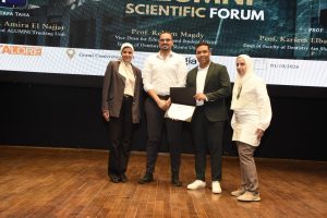 IMG 20261002 WA0123 طب أسنان عين شمس تجمع خريجيها من الامتياز إلى سوق العمل.. طب أسنان عين شمس تجمع خريجيها في ملتقى «Next Chapter Beyond Dentistry» موقع في الجامعة