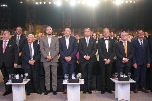 IMG 20261003 WA0067 عمدة مدينة أولم من حفل تخرج GIU عمدة مدينة أولم من حفل تخرج «GIU»: شهاداتكم بداية لإنجازات عظيمة.. ومستقبل مصر وألمانيا تصنعه جسور العلم والصداقة موقع في الجامعة