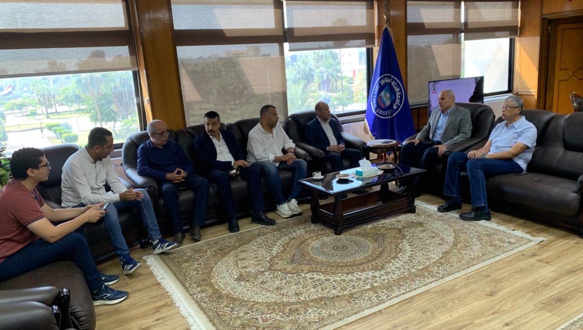 وفد الألعاب الأفريقية يتفقد منشآت جامعة قناة السويس